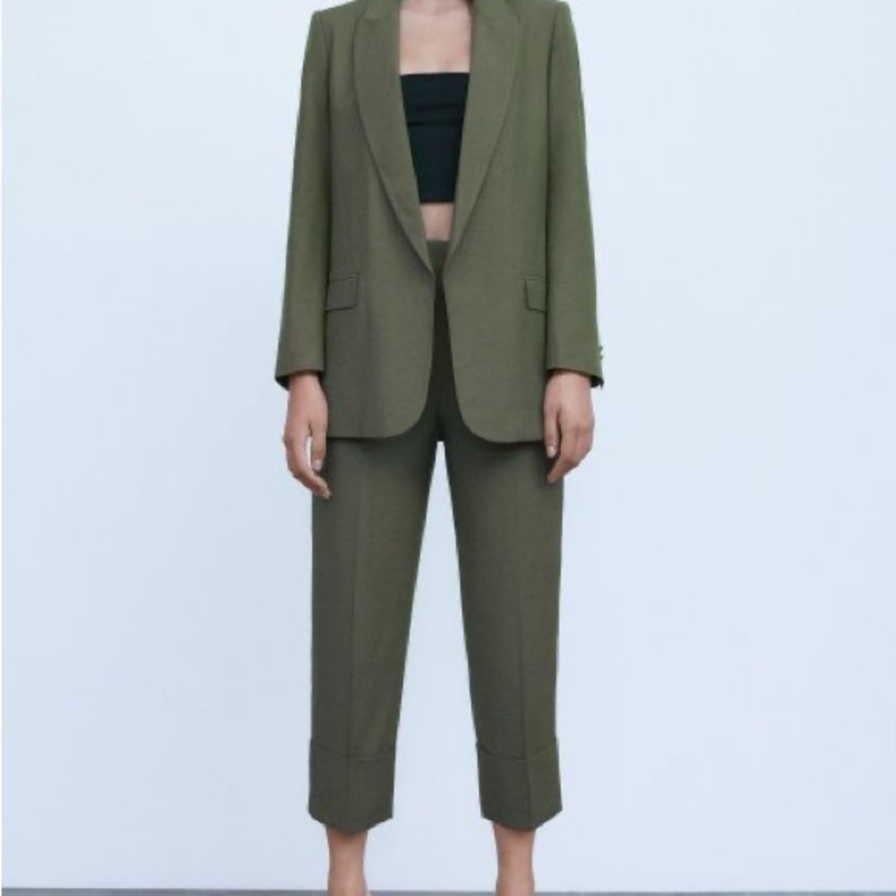 Zara Cropped Cuff Elastic Waist Pant - S